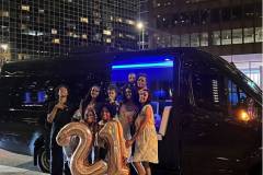 g5-limo-limousine-car-rental-in-chicago-014